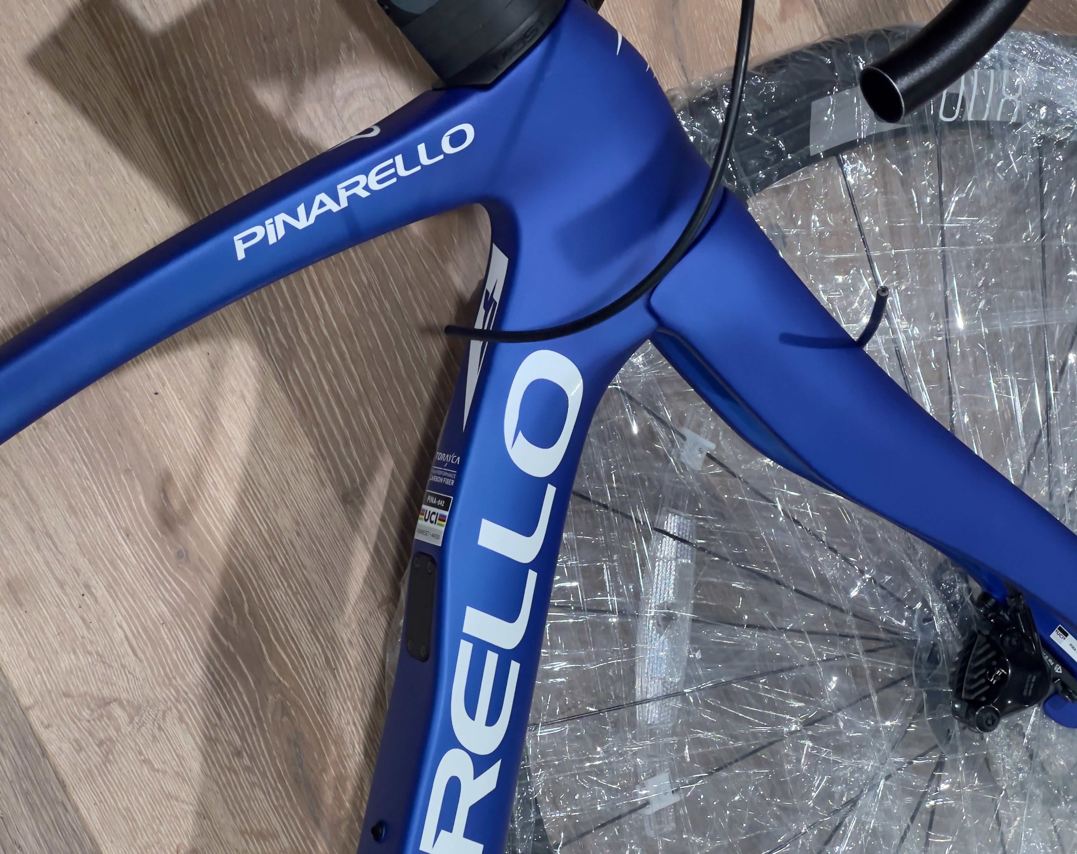 Pinarello F5 105 Di2 Fulcrum 800