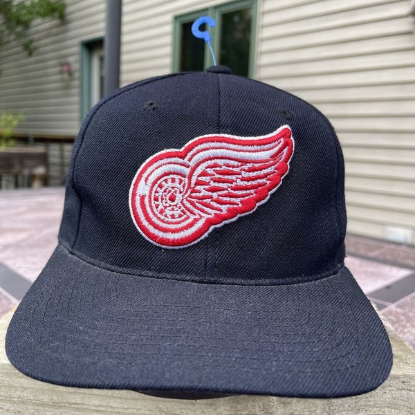 Vintage Detroit Red Wings Hat Strapback G Cap NHL Wool Blend Hockey Rare