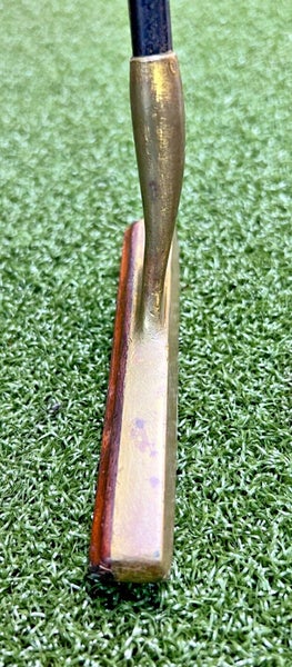 Putter Inlay THE PUTTER 02-452 / Brass w Wood Inlay / 35