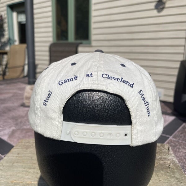 Vintage 1993 Cleveland Indians Final Game At Stadium Commemorative Strap￼  Hat | SidelineSwap