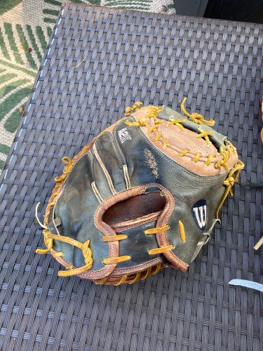 Wilson 32.5" A2K Pudge Catcher’s Mitt
