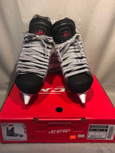 CCM U+ 12 Hockey Skates Jr sizes