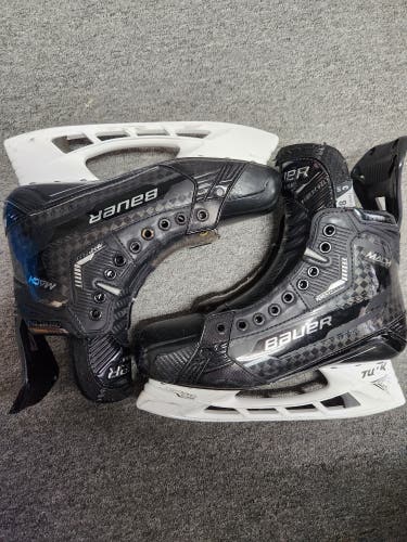 Senior Used Bauer Hockey Mach Skates Wide Width Size 8