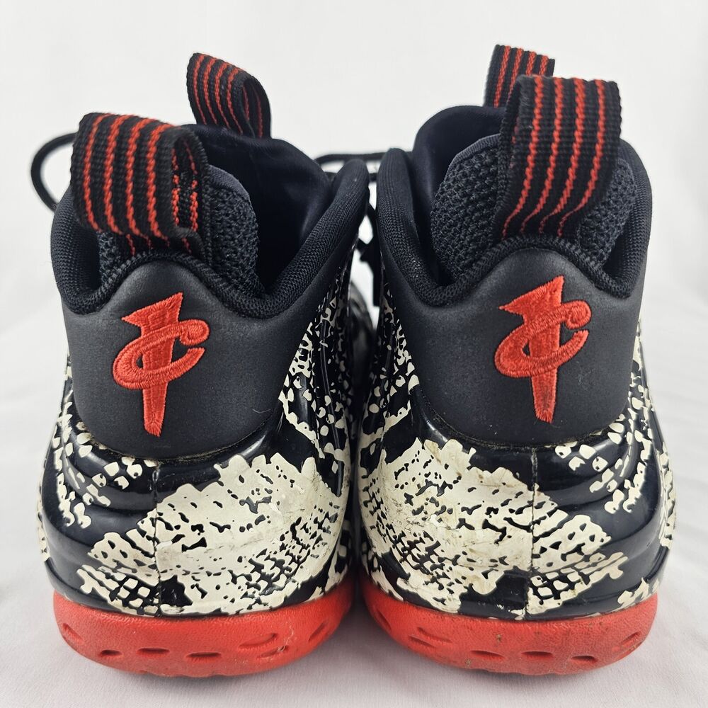 nike foamposite one snakeskin