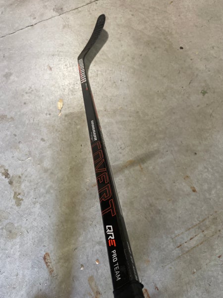 Senior Right Handed W28 QRE Pro Team Hockey Stick