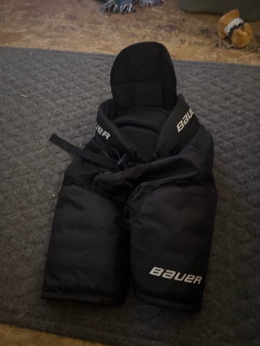 Junior Large Bauer  Vapor X3.0 Hockey Pants