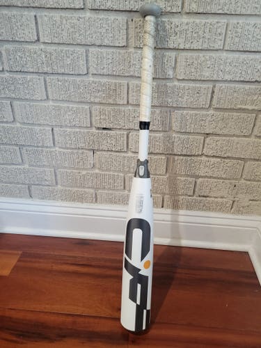 Used USSSA Certified 2022 DeMarini Composite CF Bat (-10) 18 oz 28"