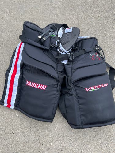 New Medium Vaughn  Ventus SLR Pro Hockey Goalie Pants