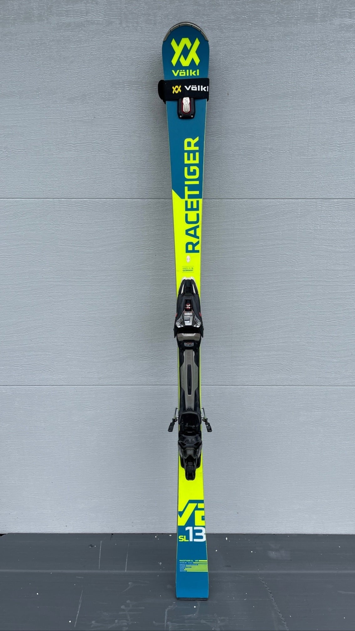 Used Unisex 2021 Volkl 165 cm Racing Racetiger SL Skis With