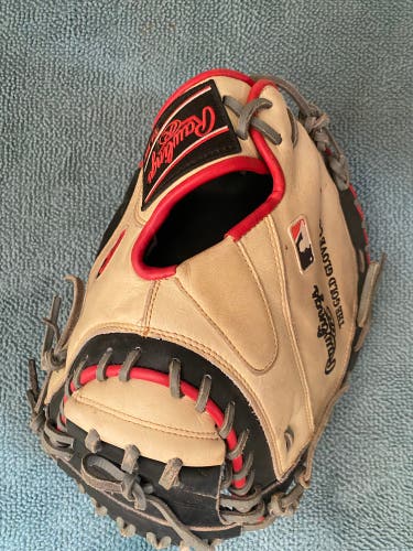 Catcher's 33" Heart of the Hide Baseball Glove