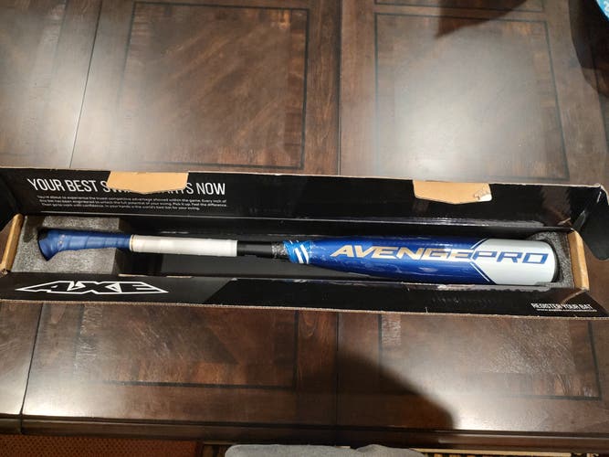New USSSA Certified 2023 AXE Composite Avenge Pro Bat (-10) 19 oz 29"