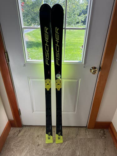 2021 Used Fischer RC4 Slalom Ski 150 cm Without Bindings