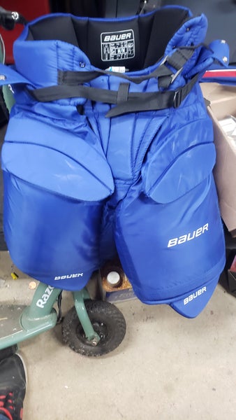 Senior New Medium Bauer Performance Hockey Goalie Pants SR blue ROY