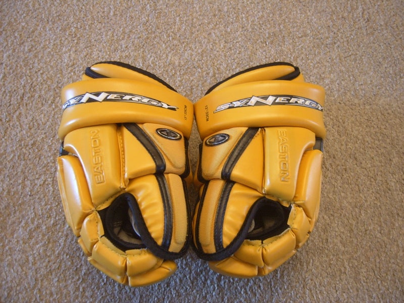 Easton EQ30 Synergy Flex Flare Ice Hockey Gloves 13”/33cm