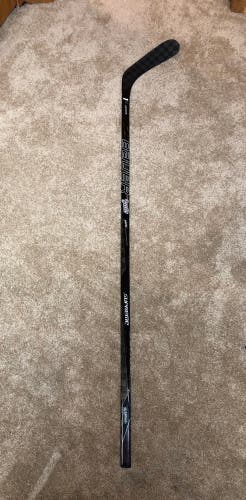 Senior Right Hand Pro Stock Bauer Supreme 1S / P92 Curve
