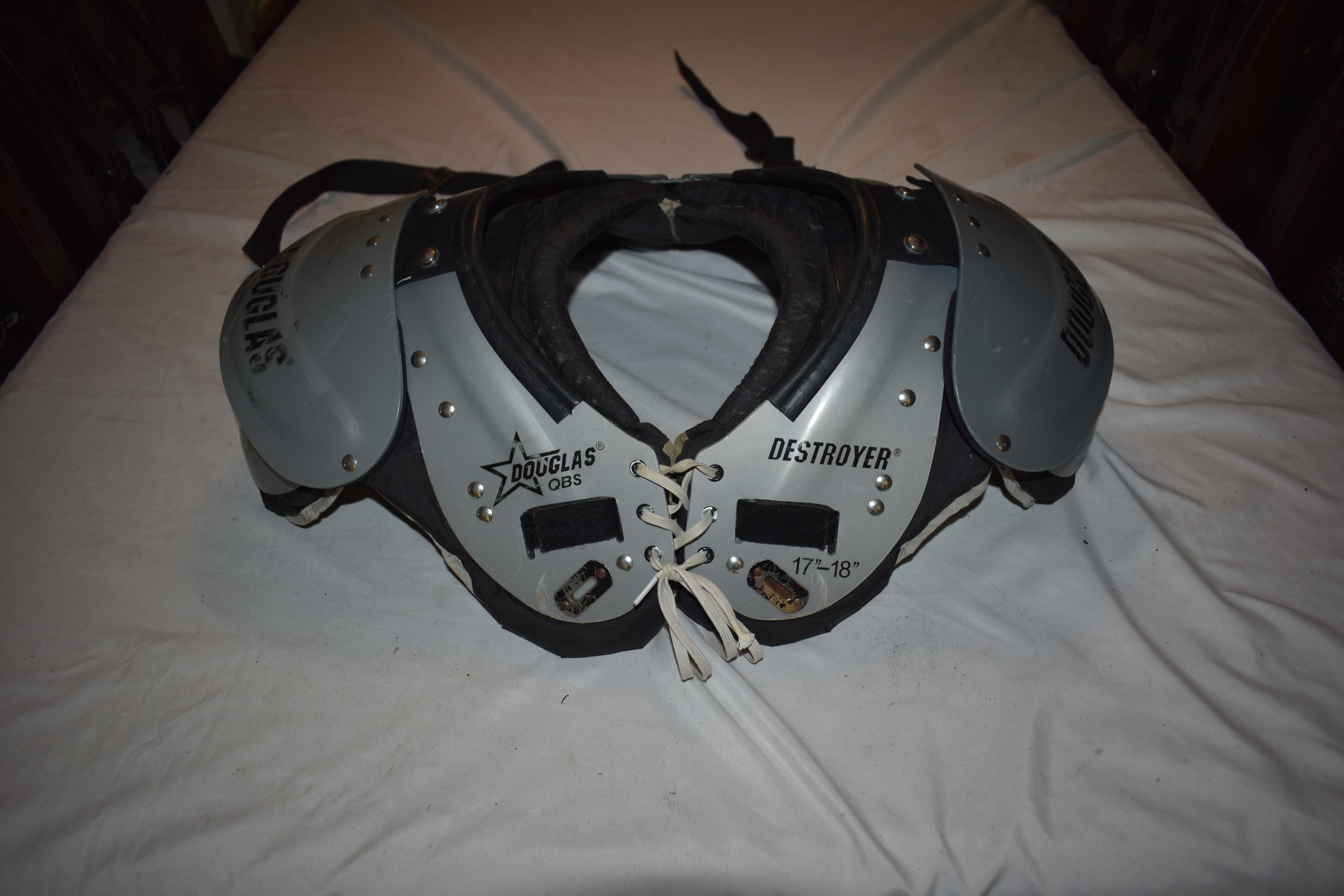 Douglas Destroyer QBS Football Shoulder Pads, Small (17-18")