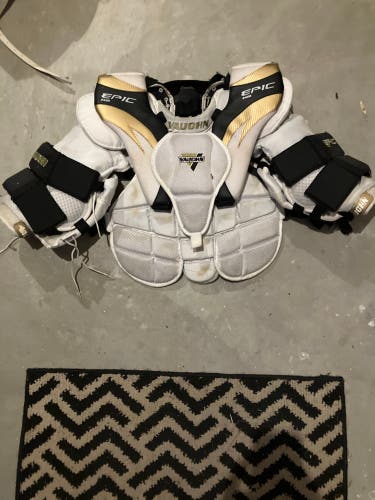 Used Medium Vaughn  Epic 8400 Goalie Chest Protector