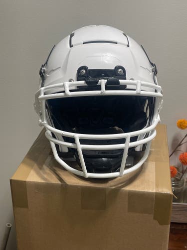 Schutt f-7 vtd adult Meduim