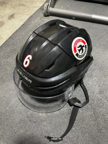 Used Medium Bauer Pro Stock Re-Akt Helmet