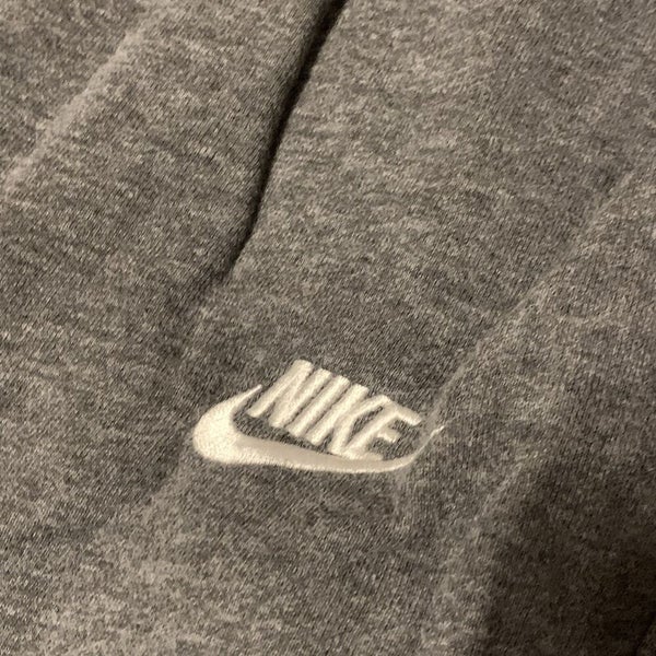 Nike Sportswear Club Fleece Performance Straight Leg Gray sweatpants Sz L