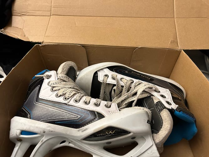 Used Bauer Reactor 9000 Size 5.5 D Hockey Goalie Skates