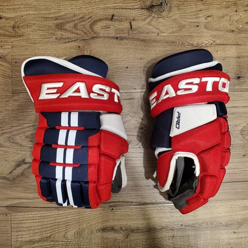 New - Easton Pro hockey gloves - 15"
