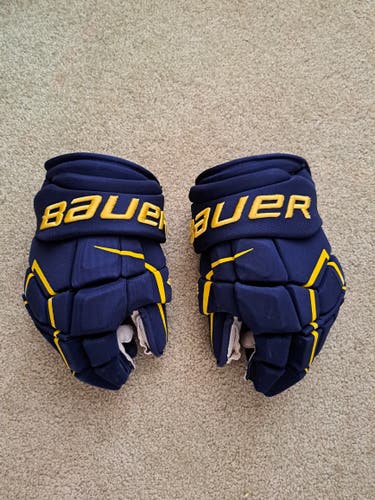 Used Bauer Supreme Ultrasonic Gloves 14" Pro Stock