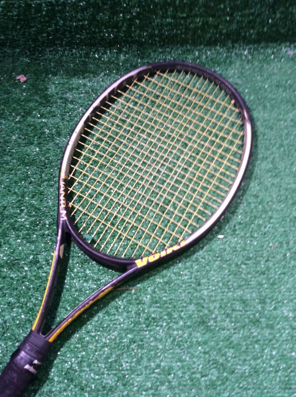 Volkl Quantum Tour Tennis Racket, 27", 4 3/8"