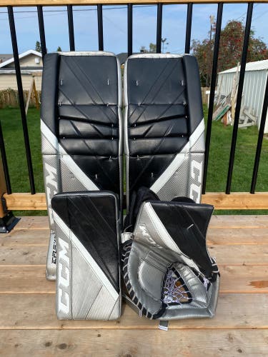 Used 34" Regular Extreme Flex 5 Goalie Full Set