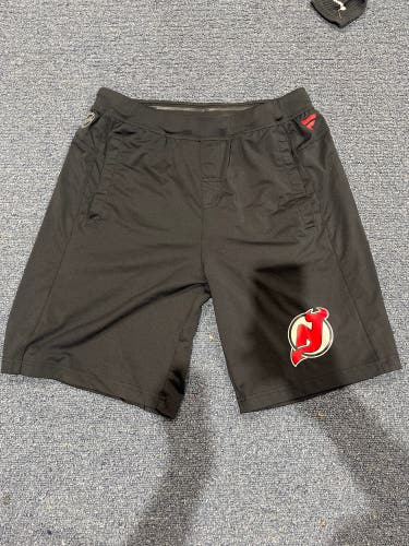 Used Black Fanatics New Jersey Devils Team Issued Shorts Large (Logos Peeling)