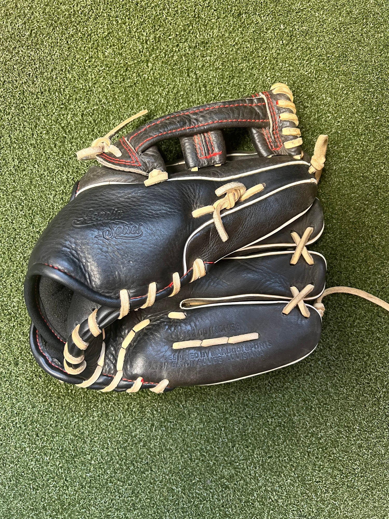 Marucci Sports - Fielding Gloves