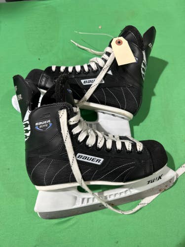 Intermediate Used Bauer Elite Hockey Skates D&R (Regular) 5.0