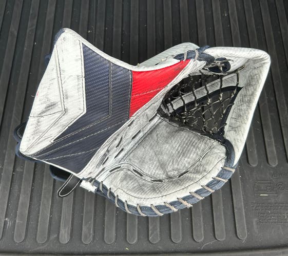 True Catalyst PX3 Glove and Blocker Set