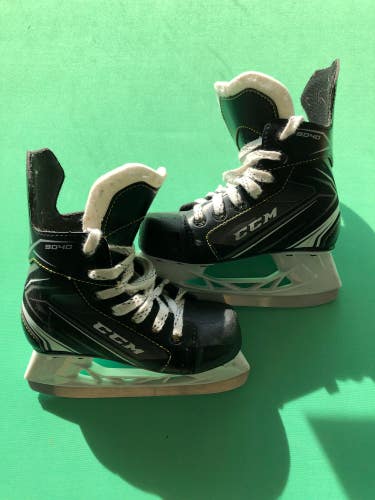 Youth Used CCM Tacks 9040 Hockey Skates D&R (Regular) 12.0
