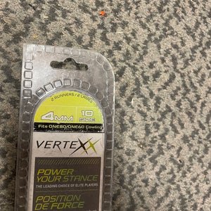 Bauer VerteXX 4MM Size 10 goalie steel