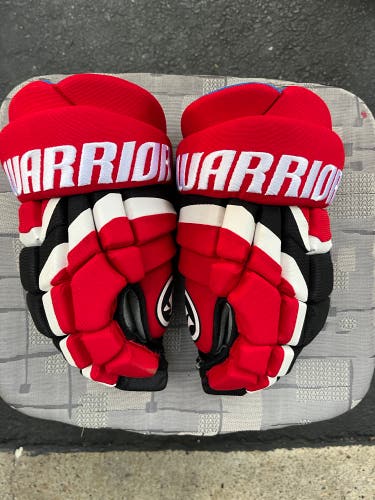 Warrior Hockey Gloves Covert DT3 13”
