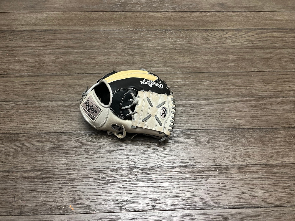 Rawlings Heart of the Hide 11.5” One Piece Web