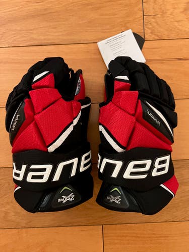 New Bauer Vapor 2X Pro Gloves 13" - Senior