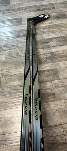 NEW! 2 PACK! 2x 87 Flex Right Hand P28 Vapor Hyp2rlite Hockey Sticks