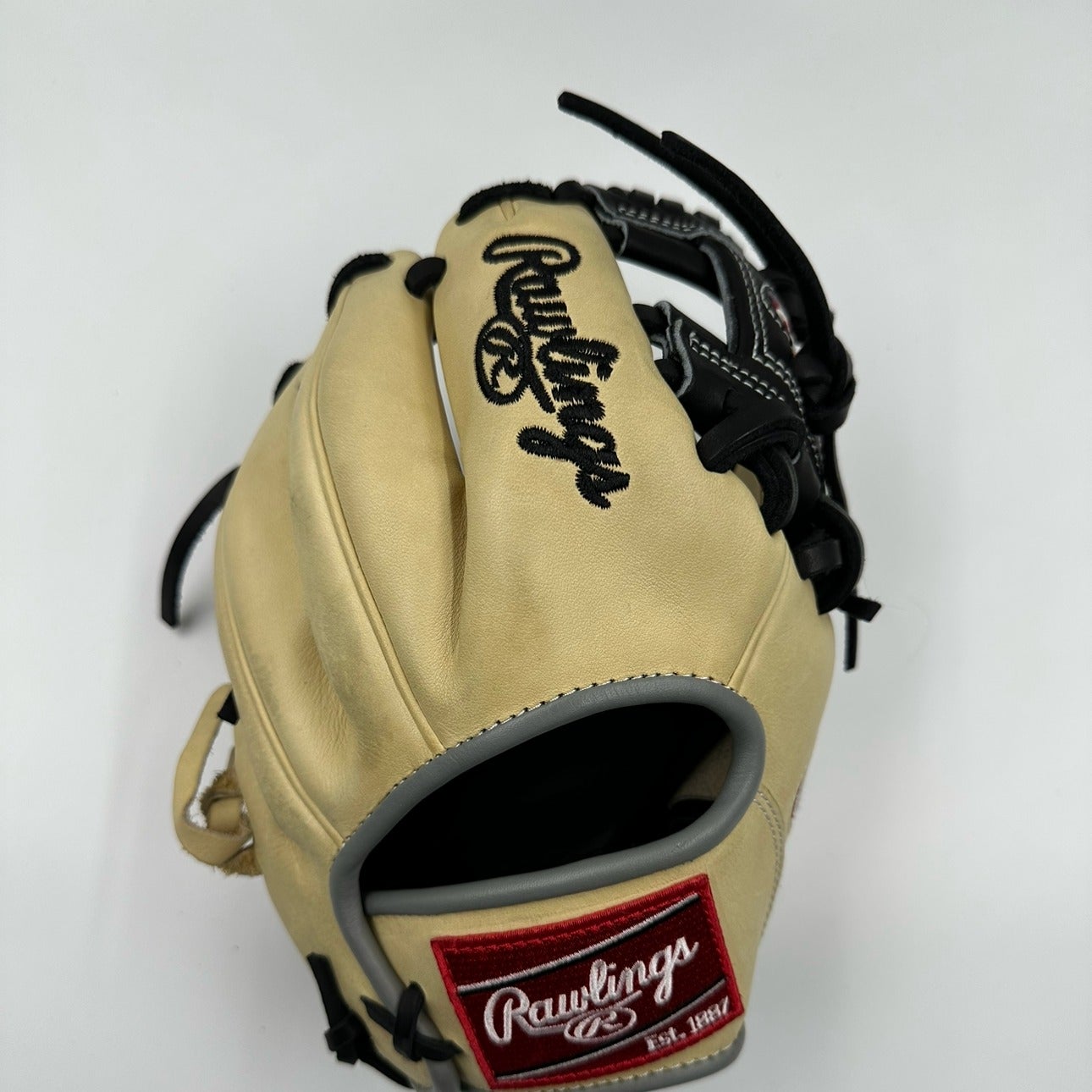 Rawlings PRO200TR-2C Heart of The Hide 9.5 inch Training Glove
