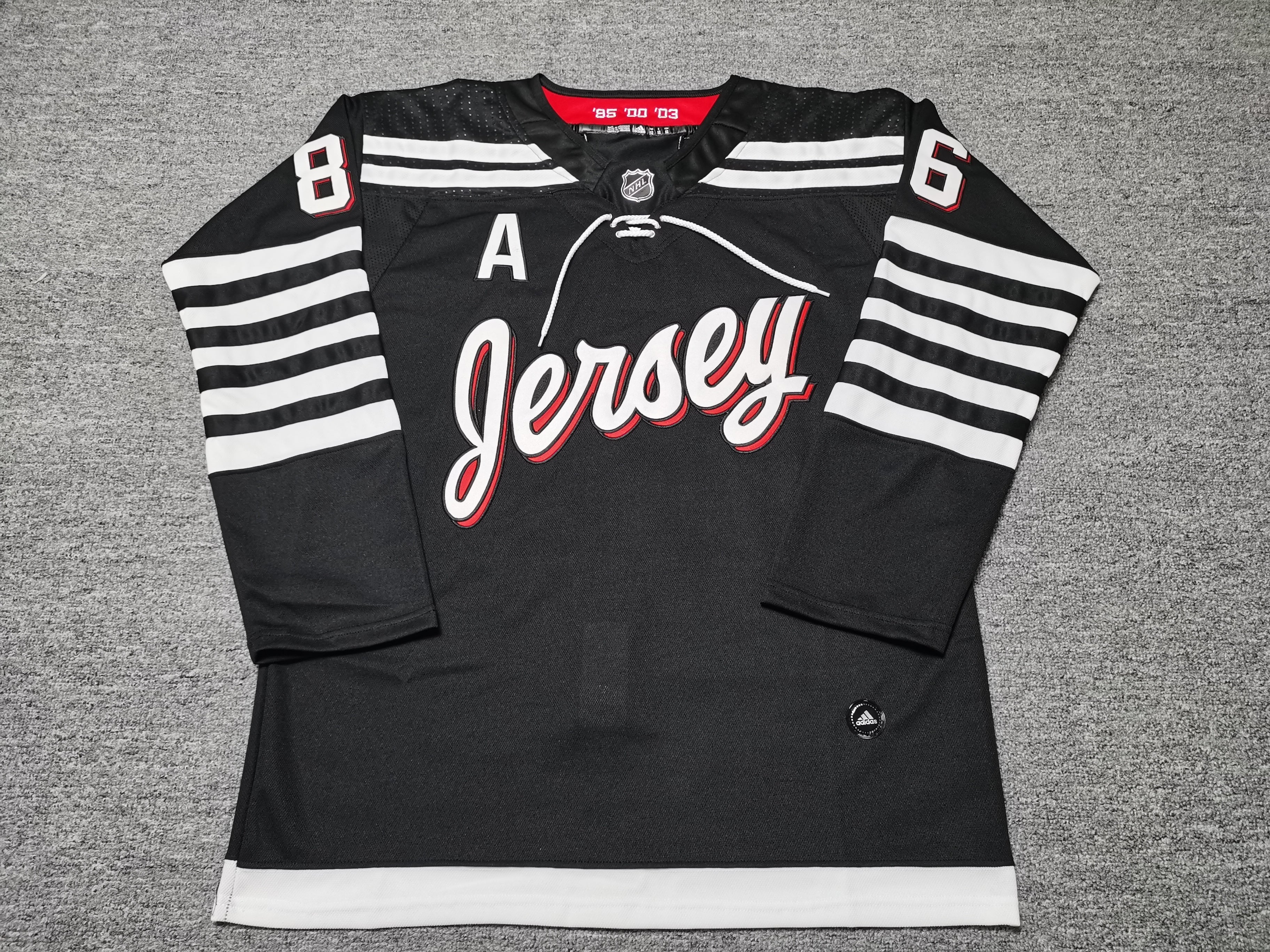 New Jersey Devils HUGHES Size 54 Adult Unisex Adidas Jersey