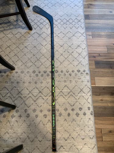 New Left Hand P92 Ag5nt Hockey Stick