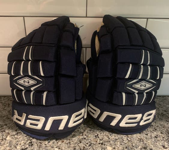 Bauer 13" Nexus 800 Gloves Blue