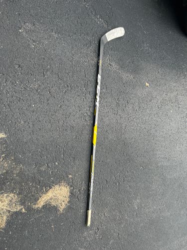 CCM super tacks 65 flex p29 right handed hockey stick