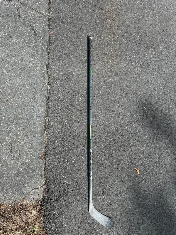 Junior Used Left Hand CCM Trigger 6 Pro Hockey Stick P28