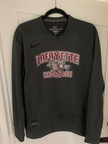Nike Men’s Therma Fit Crew Neck Lafayette Lacrosse Sweatshirt