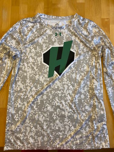 Hero's Lacrosse - Under Armour Shooter Shirt - Used