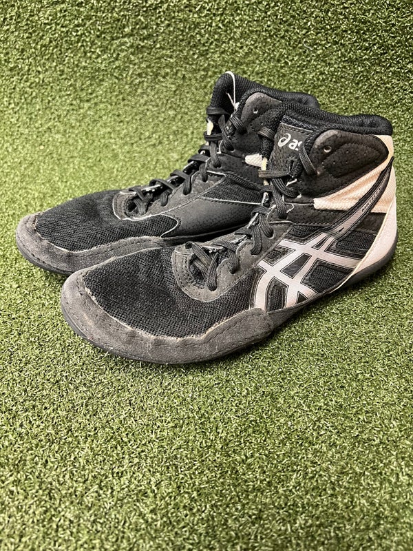 Used Asics Matflex Wrestling Shoes (4531)