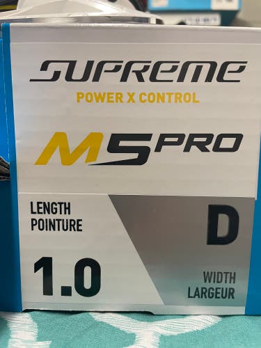 Used Bauer Regular Width  Size 1 Supreme M5 Pro Hockey Skates