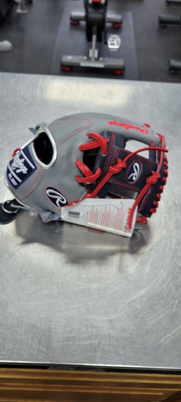 Rawlings New Heart Of The Hide 11 3 4" Fielders Gloves